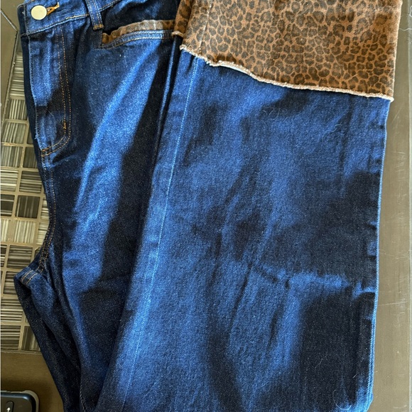 SUNDAY ADDITION Jeans with animal print cuff wide leg. SUPER CUTE!! 🥰 - Picture 4 of 4